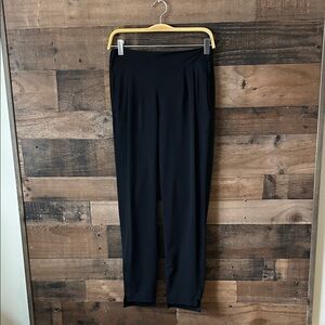 ADAY Cut It Out Pants Black Small Minimalist Pull-On Work Travel EUC